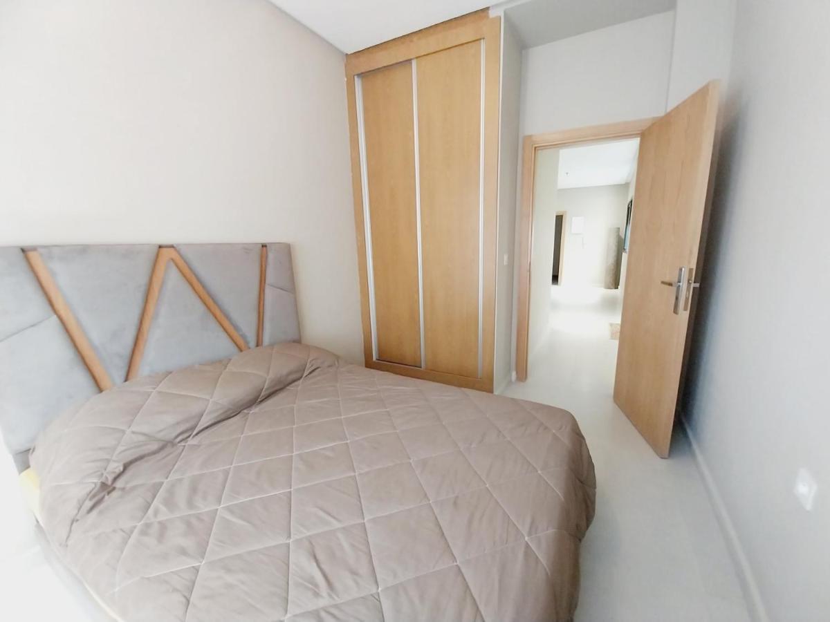 Cosy Appartement Proche De L'Aeroport Mohamed 5 Deroua Luaran gambar